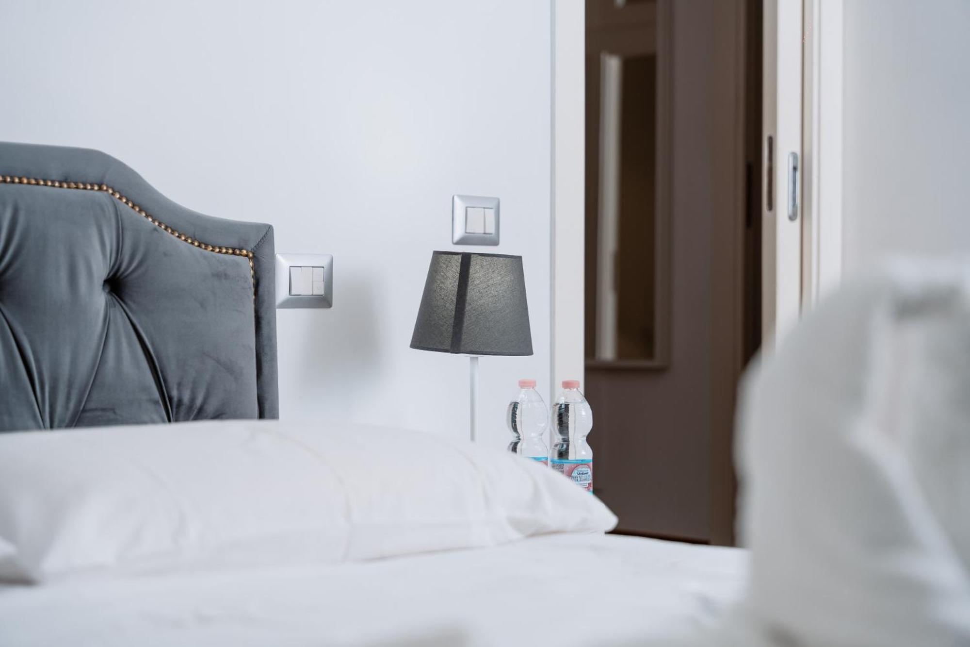 Holiday Home Mar Pacifico Napoli Eksteriør billede